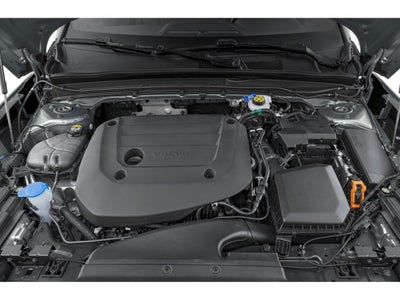 2024 Volvo XC40 B5 AWD Core Dark Theme
