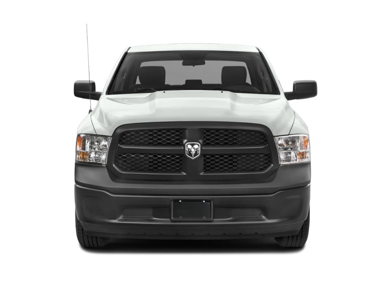 2018 RAM 1500 Express 4x4 Crew Cab 5'7" Box