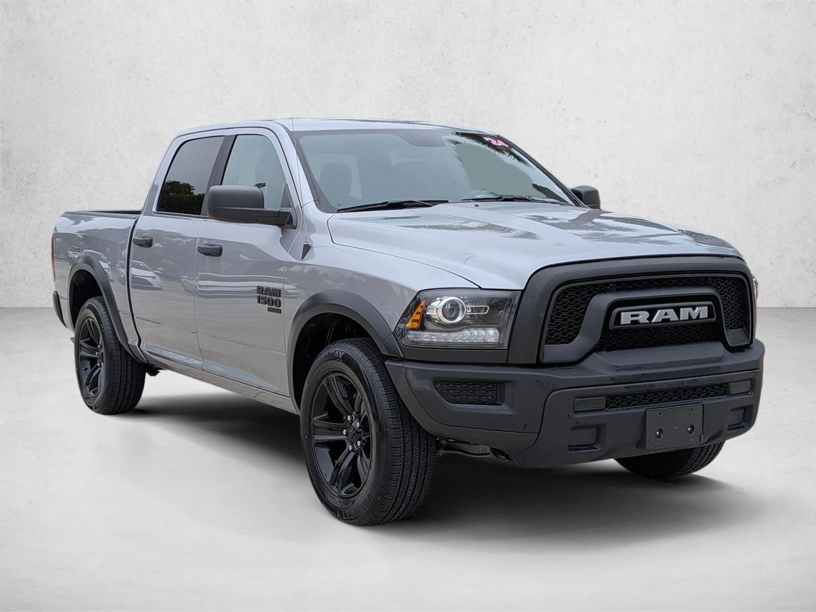 2024 RAM 1500 Classic Warlock 4x4 Crew Cab 5'7" Box