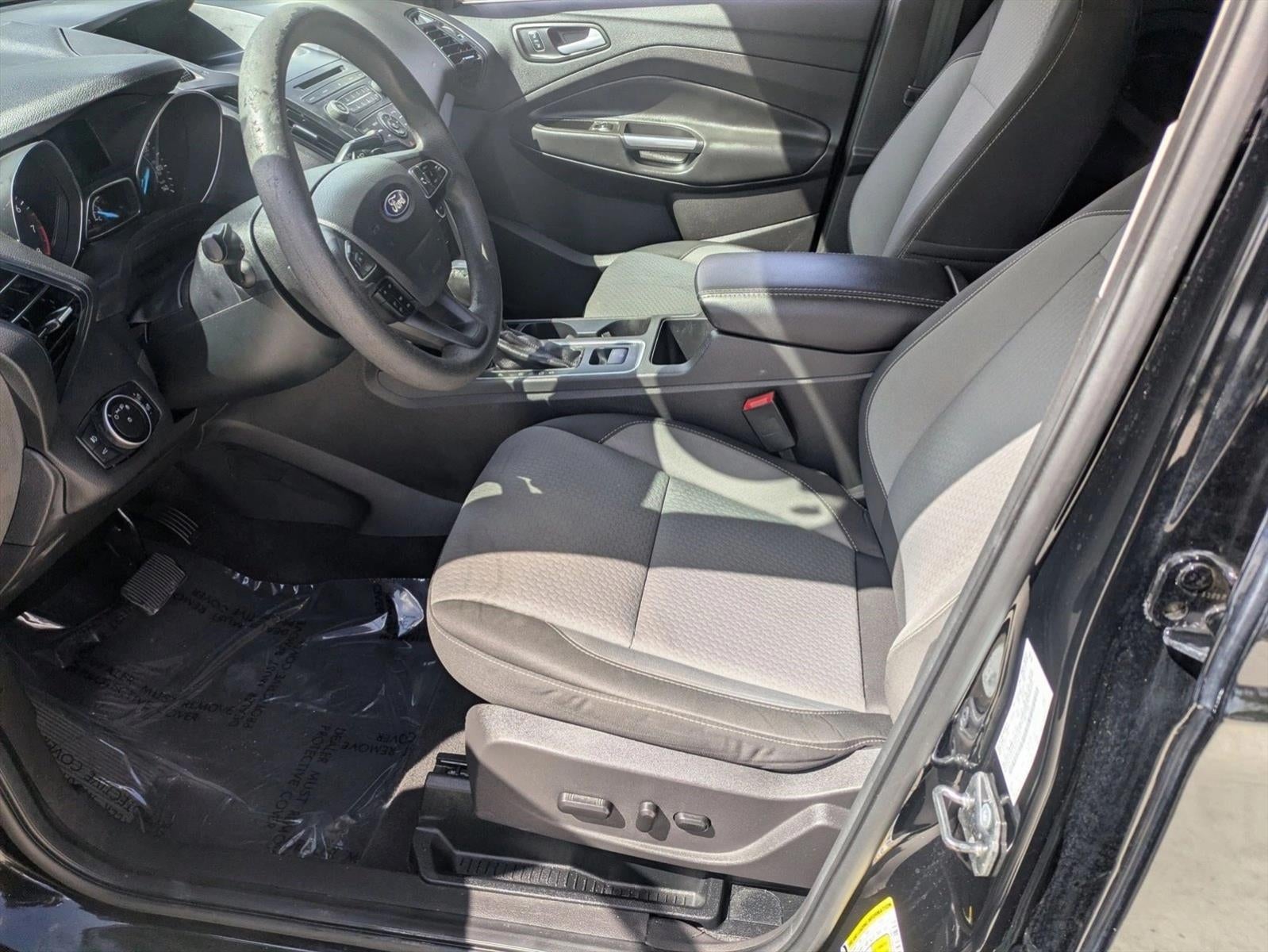 2017 Ford Escape SE FWD