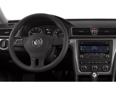 2015 Volkswagen Passat 4dr Sdn 1.8T Auto SEL Premium