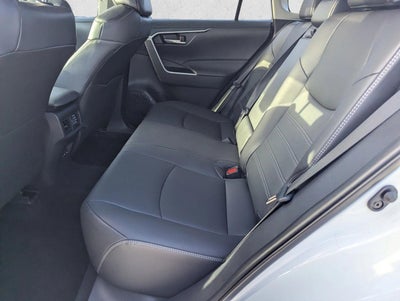 2025 Toyota RAV4 XLE Premium AWD (Natl)