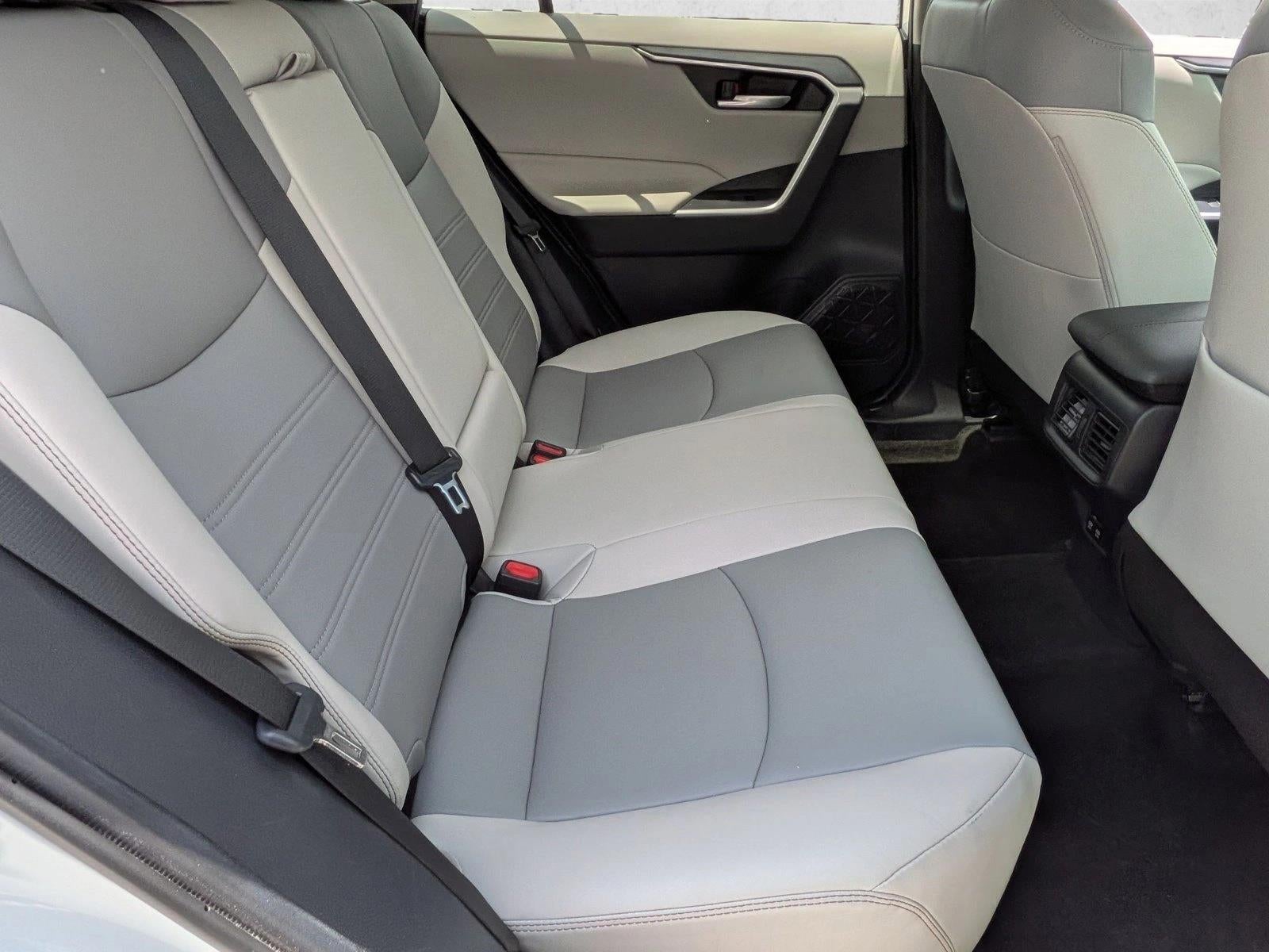 2019 Toyota RAV4 XLE Premium FWD (Natl)