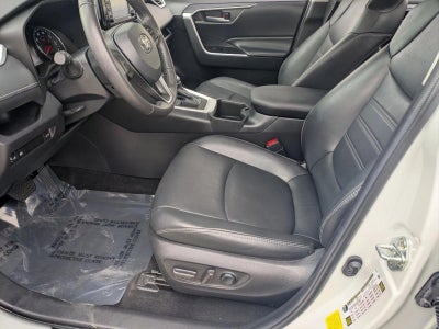 2022 Toyota RAV4 XLE Premium FWD (Natl)