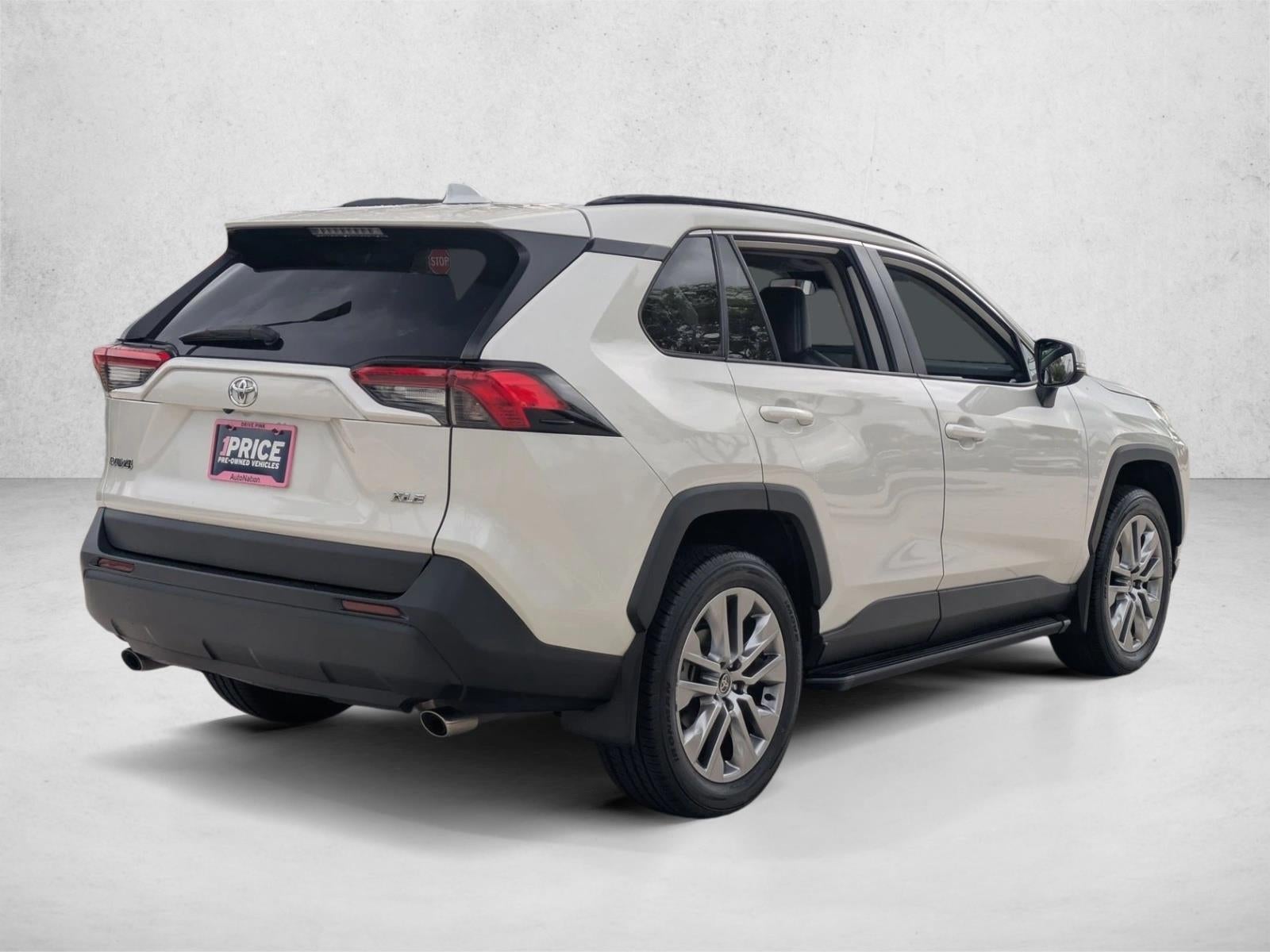 2022 Toyota RAV4 XLE Premium FWD (Natl)