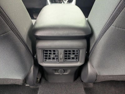 2025 Toyota RAV4 LE AWD (Natl)