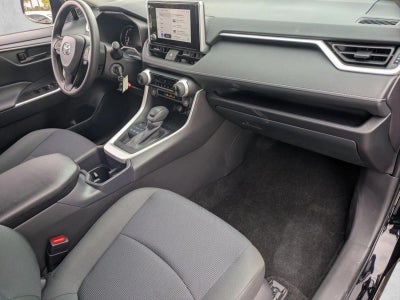 2025 Toyota RAV4 LE AWD (Natl)