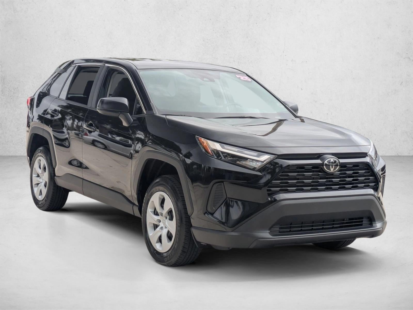 2025 Toyota RAV4 LE AWD (Natl)