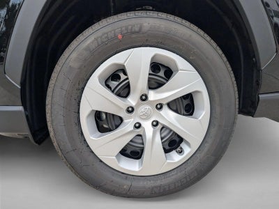 2025 Toyota RAV4 LE FWD (GS)