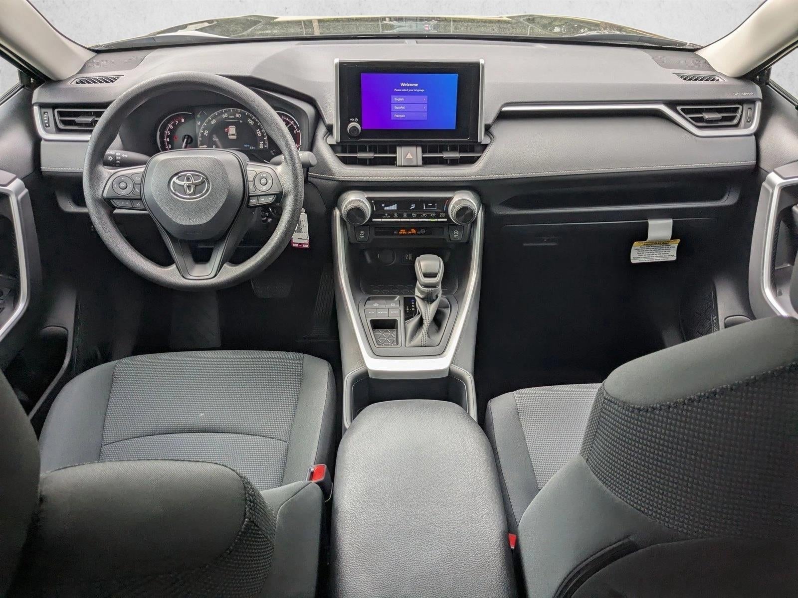 2025 Toyota RAV4 LE FWD (GS)