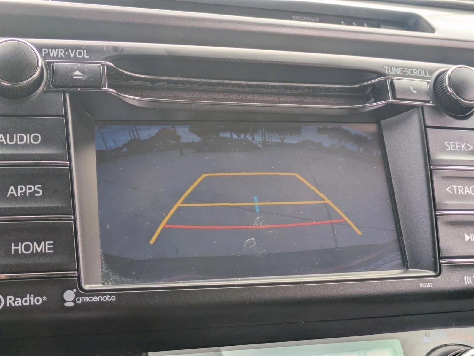 2017 Toyota RAV4 SE FWD (Natl)