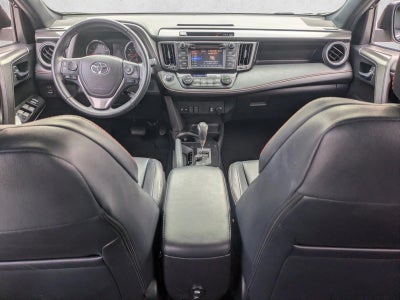 2017 Toyota RAV4 SE FWD (Natl)