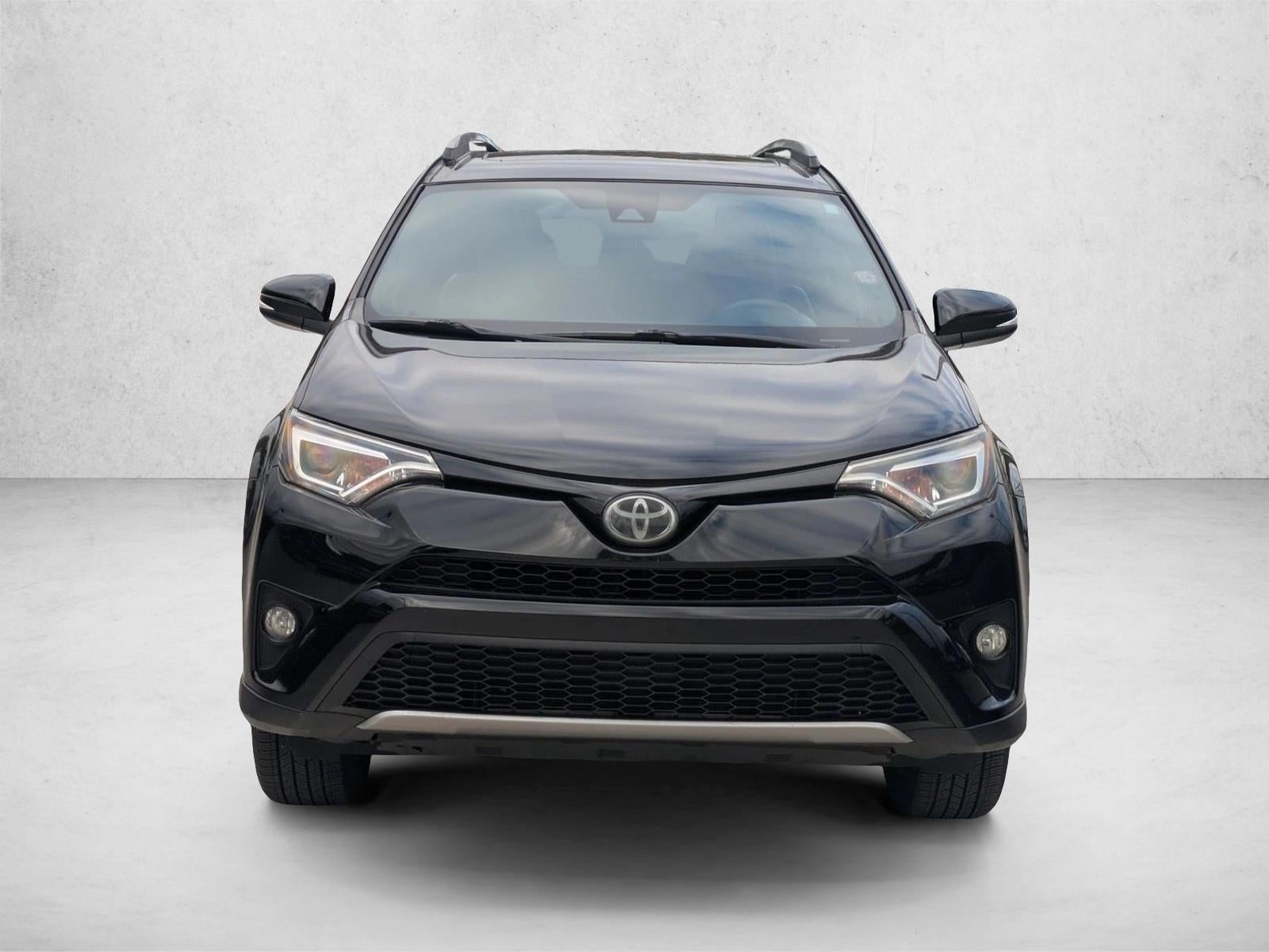 2017 Toyota RAV4 SE FWD (Natl)