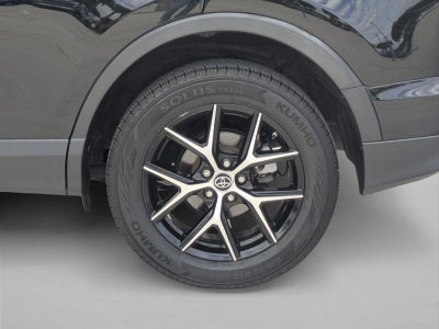 2017 Toyota RAV4 SE FWD (Natl)