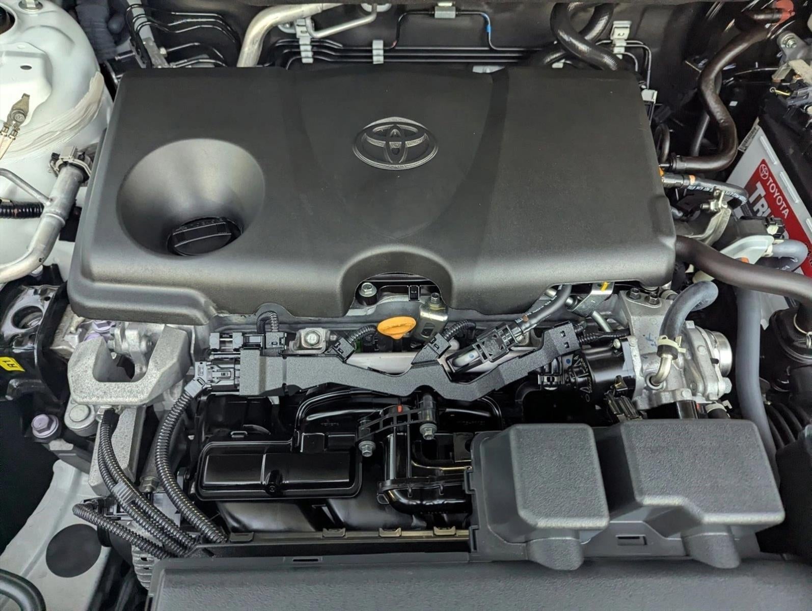 2022 Toyota RAV4 XLE FWD (GS)