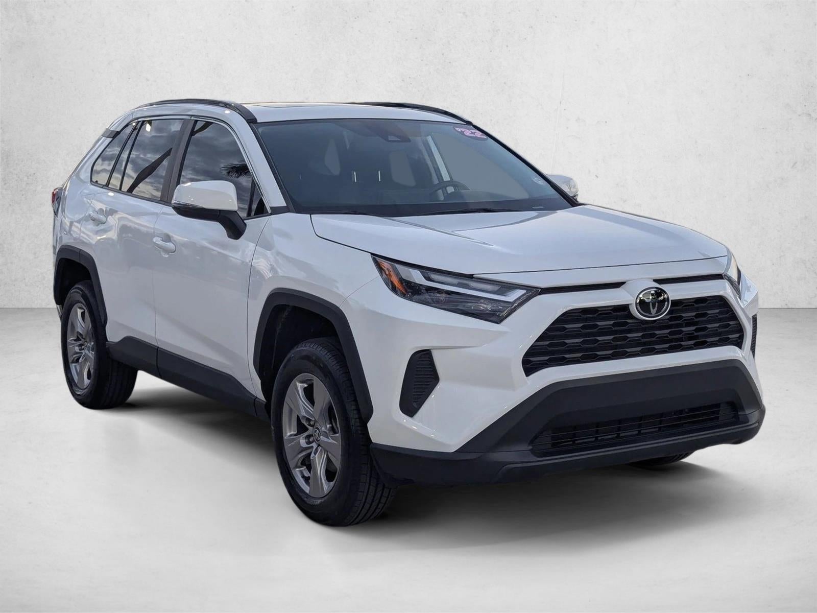 2022 Toyota RAV4 XLE FWD (GS)