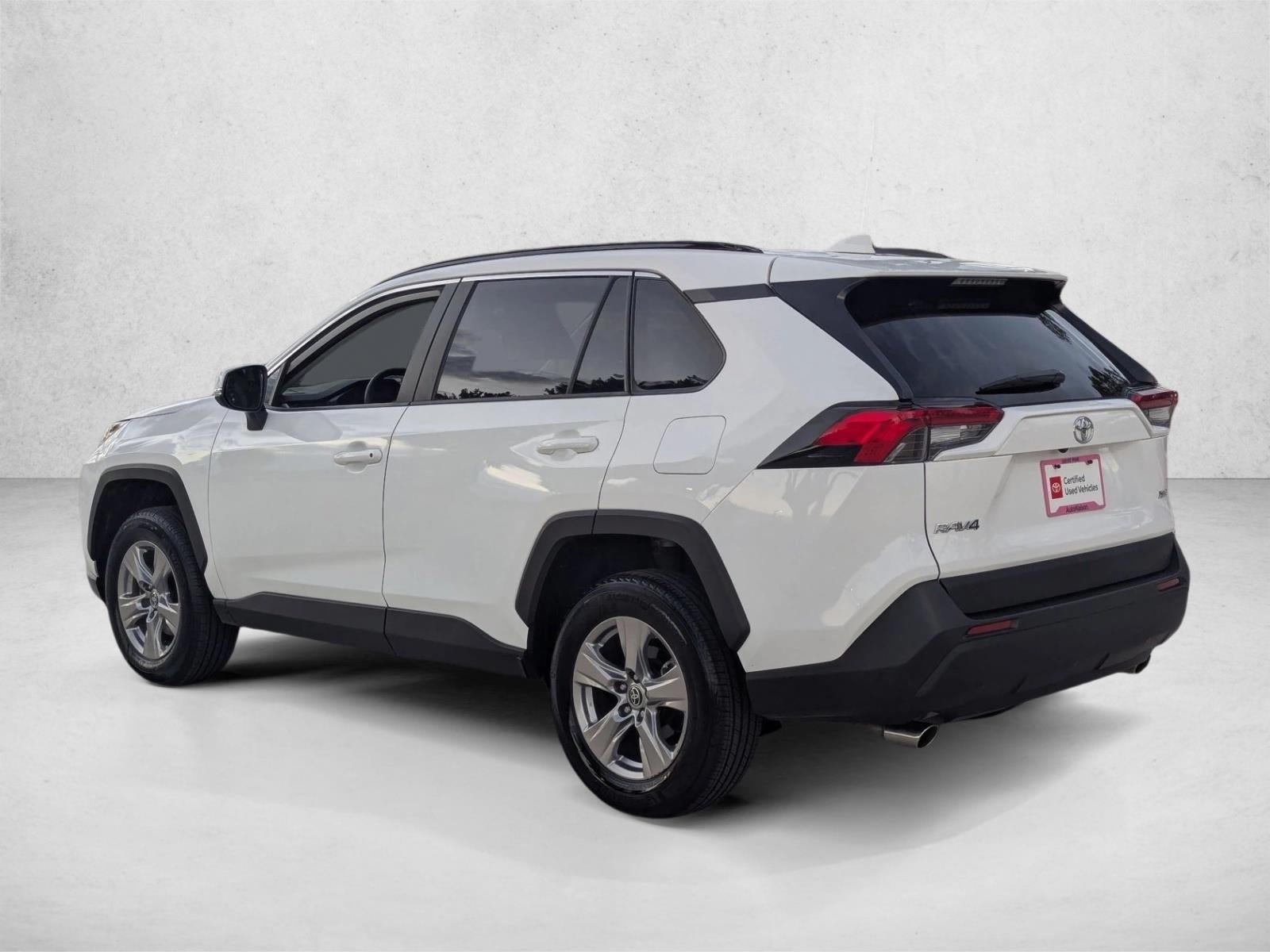 2022 Toyota RAV4 XLE FWD (GS)