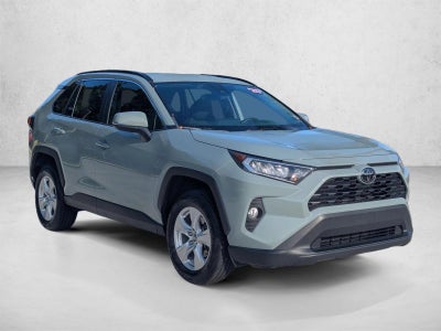 2020 Toyota RAV4 XLE FWD (GS)