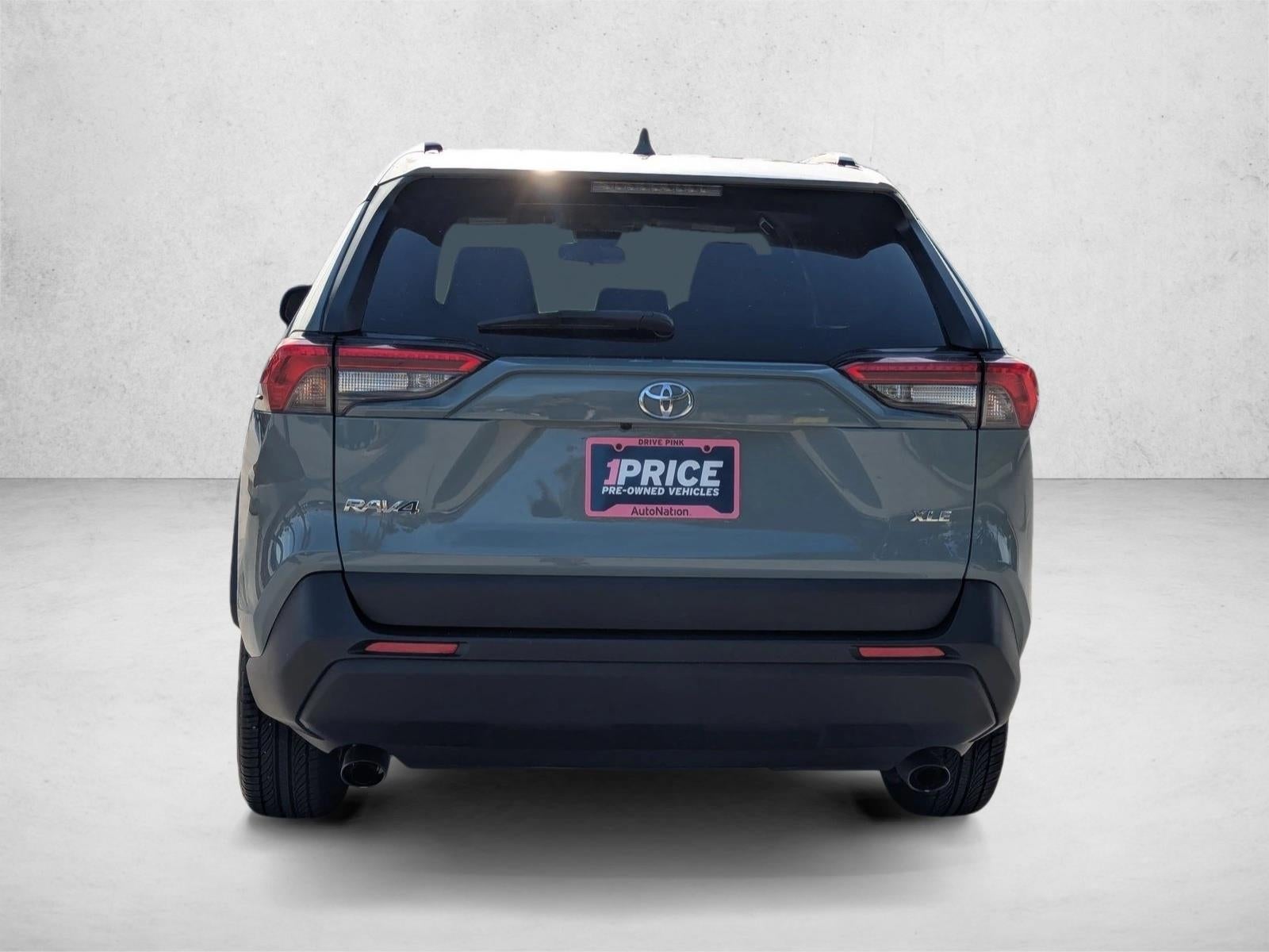 2020 Toyota RAV4 XLE FWD (GS)