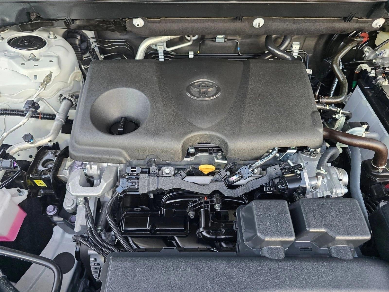 2025 Toyota RAV4 XLE FWD (Natl)
