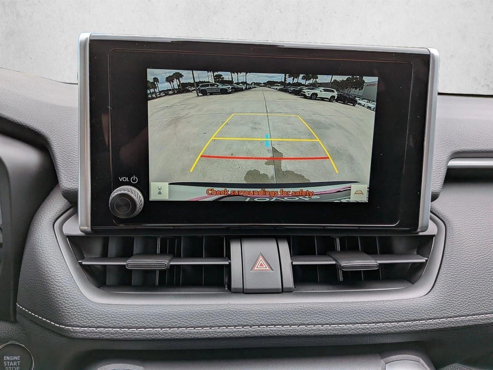 2025 Toyota RAV4 XLE FWD (GS)