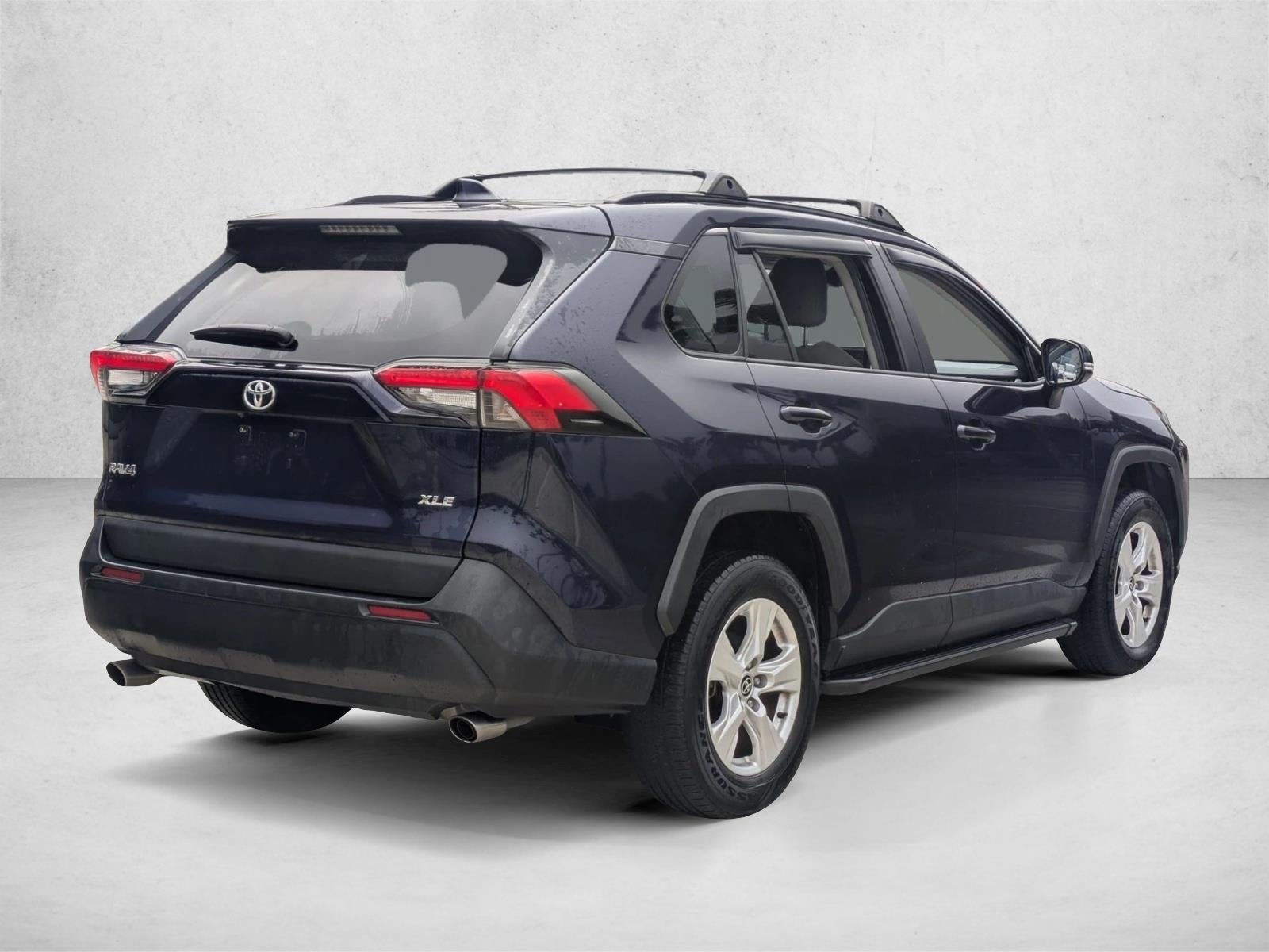 2021 Toyota RAV4 XLE FWD (GS)