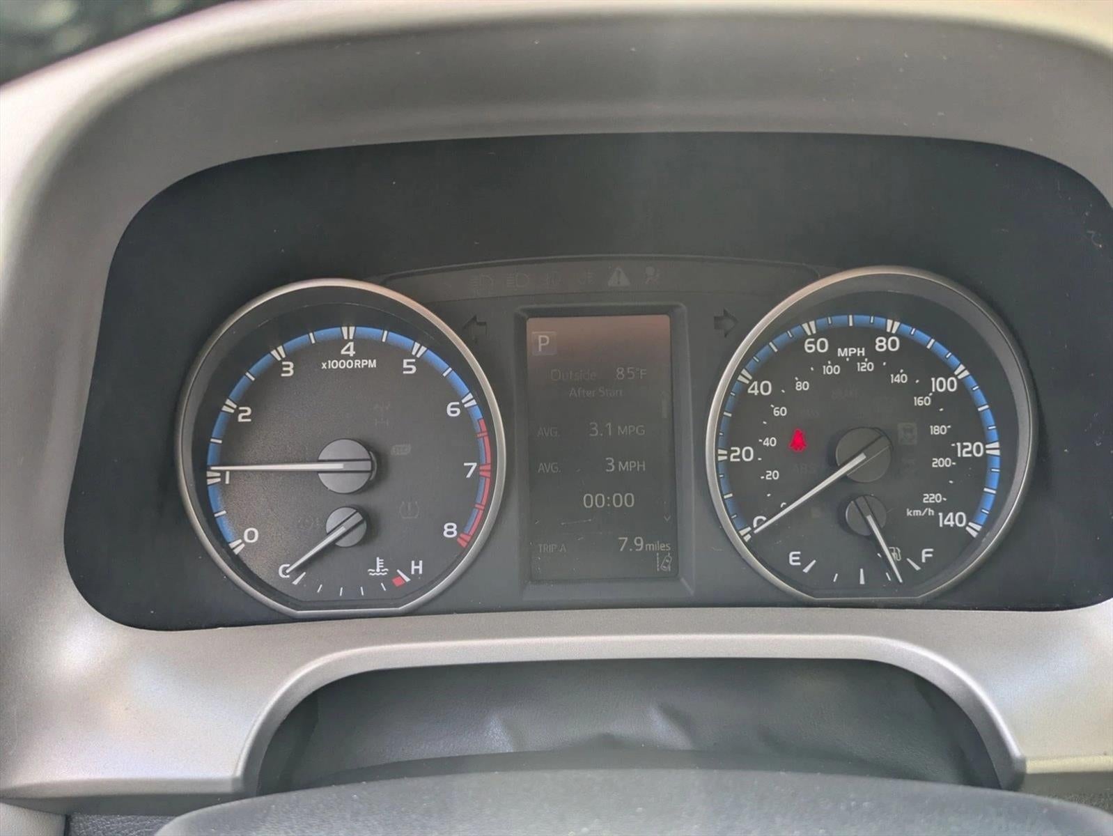 2017 Toyota RAV4 XLE FWD (GS)