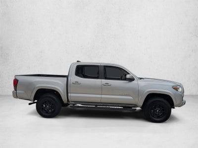 2022 Toyota Tacoma 2WD 2WD SR5 Double Cab 5' Bed V6 AT (GS)
