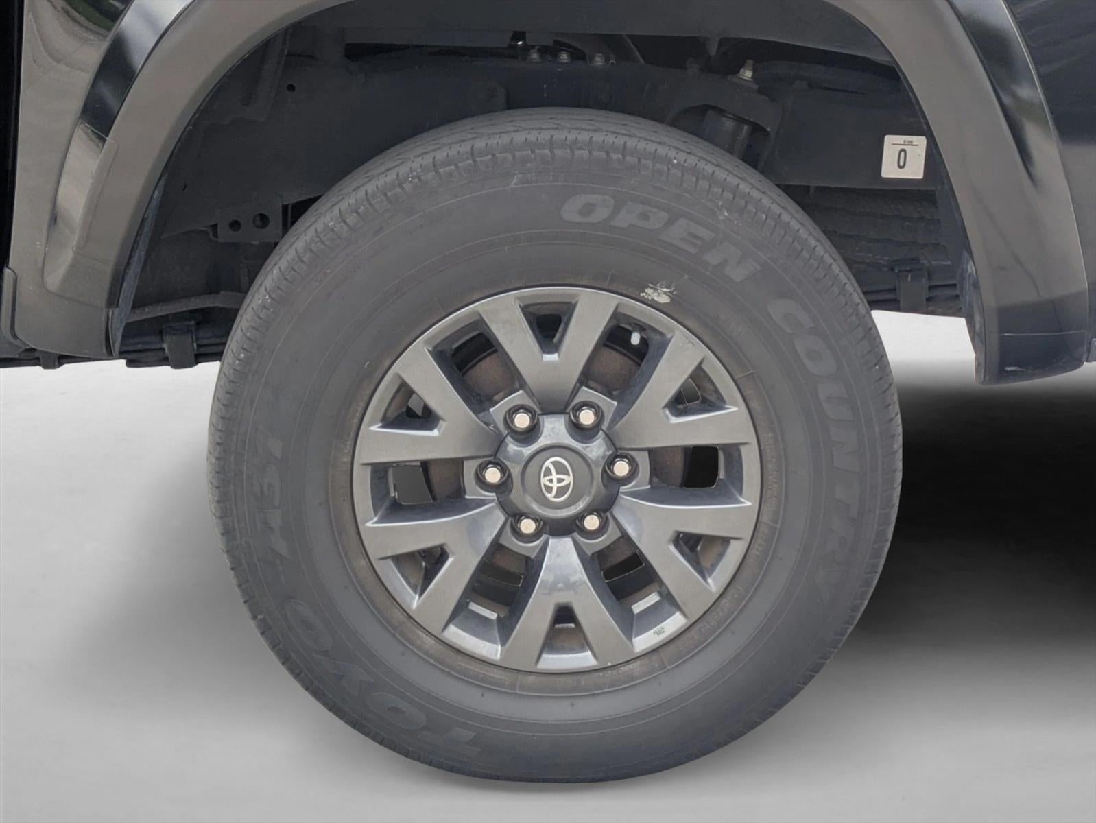 2023 Toyota Tacoma 2WD 2WD SR5 Double Cab 5' Bed V6 AT (GS)