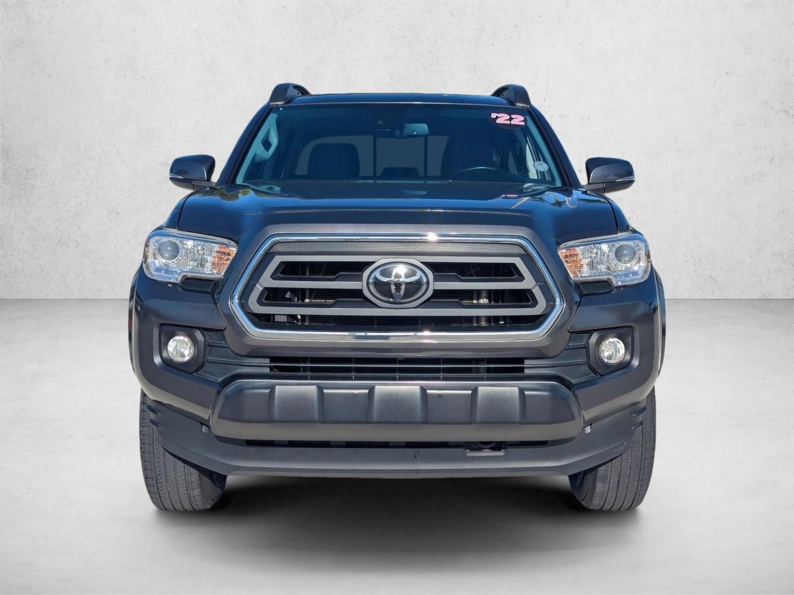 2022 Toyota Tacoma 2WD 2WD SR5 Double Cab 5' Bed V6 AT (GS)