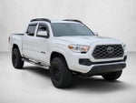 2022 Toyota Tacoma 4WD 4WD SR Double Cab 5' Bed V6 AT (Natl)