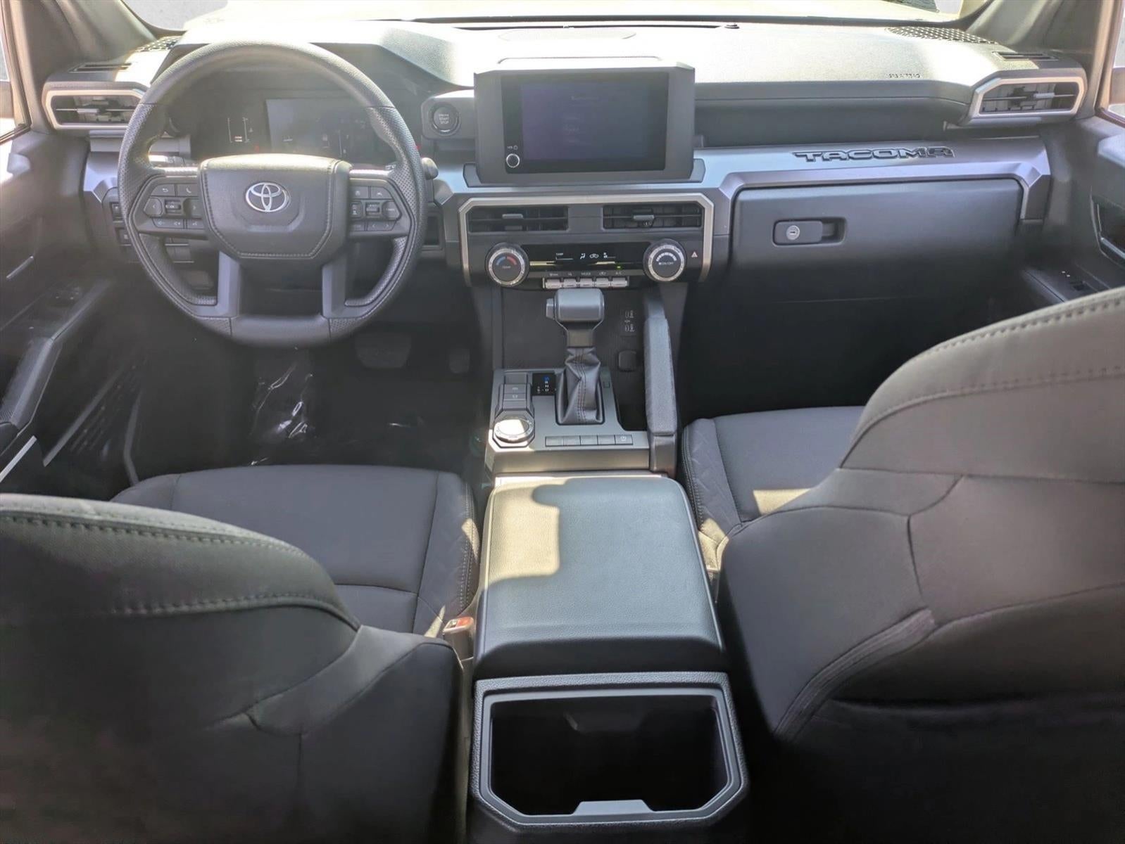 2026 Toyota Tacoma 2WD 2WD SR5 Double Cab 5' Bed AT (SE)