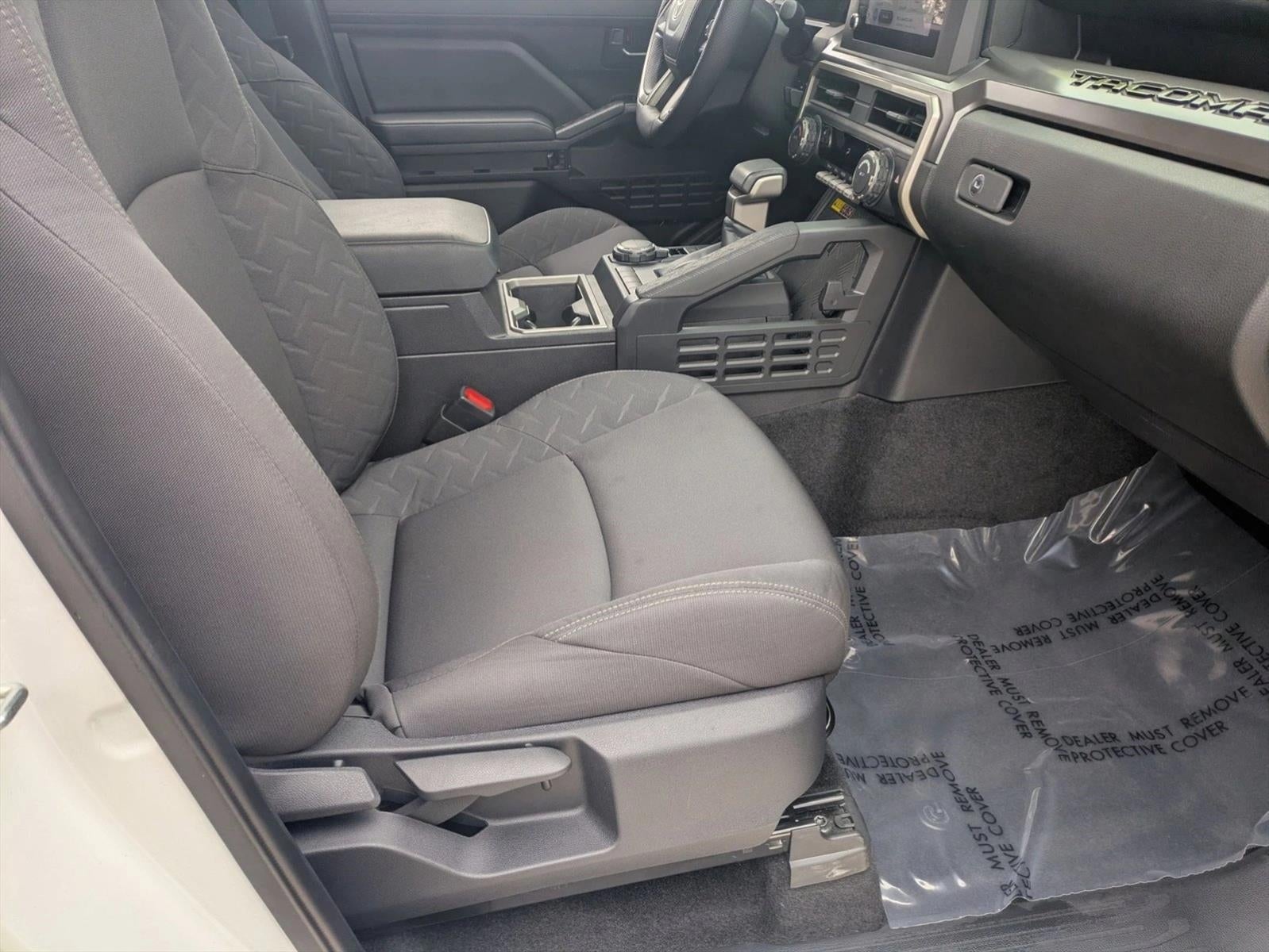 2024 Toyota Tacoma 4WD 4WD SR5 Double Cab 5' Bed AT (GS)