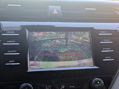 2019 Toyota Camry SE Auto (SE)