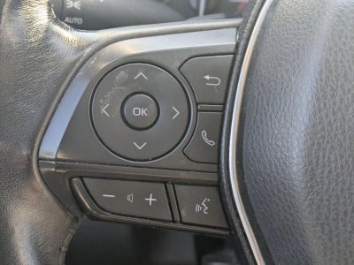 2019 Toyota Camry SE Auto (SE)