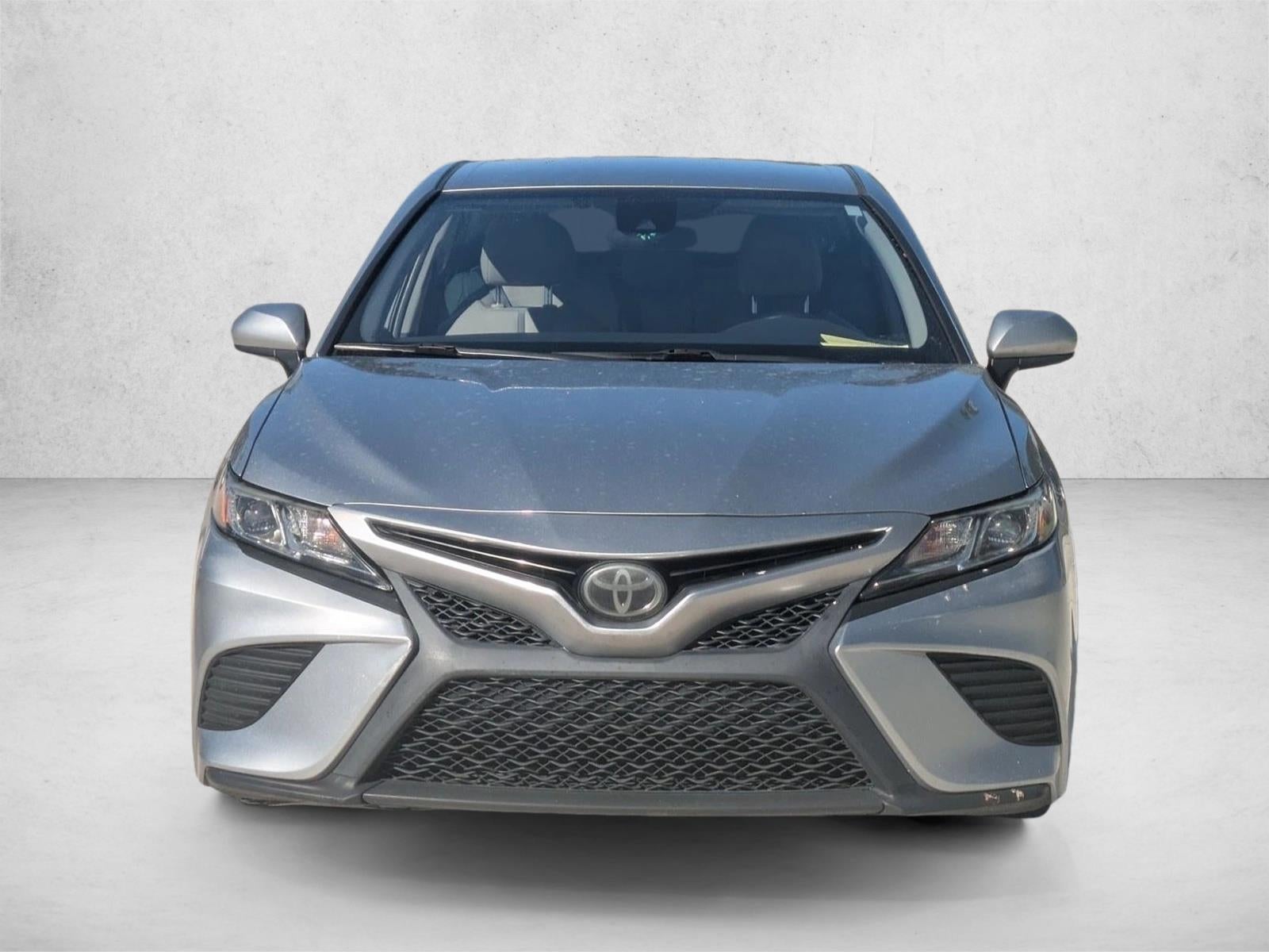 2019 Toyota Camry SE Auto (SE)