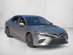 2019 Toyota Camry SE Auto (SE)