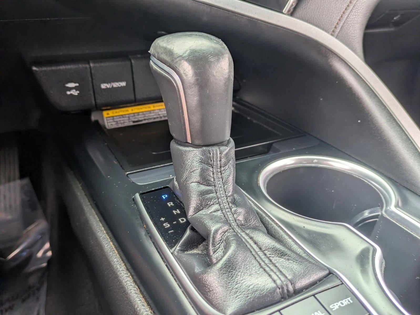 2018 Toyota Camry XLE Auto (Natl)