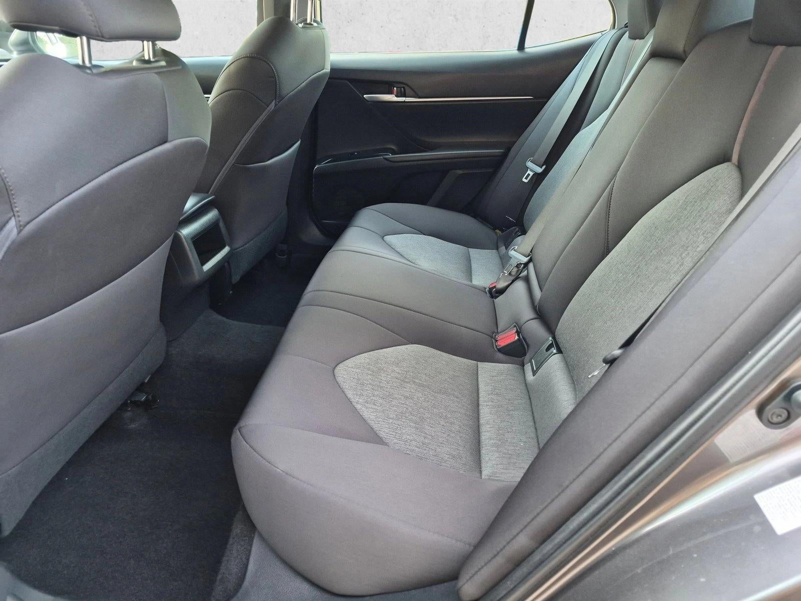2018 Toyota Camry LE Auto (SE)