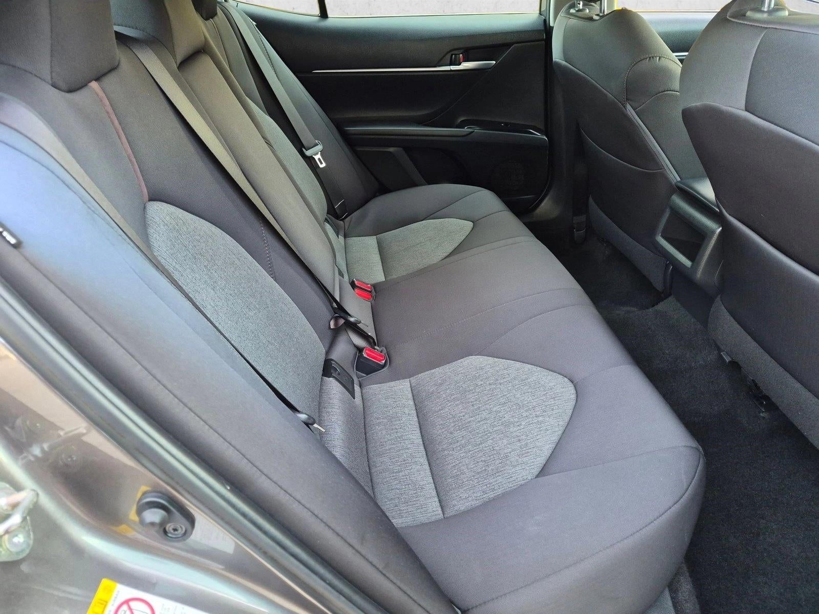 2018 Toyota Camry LE Auto (SE)