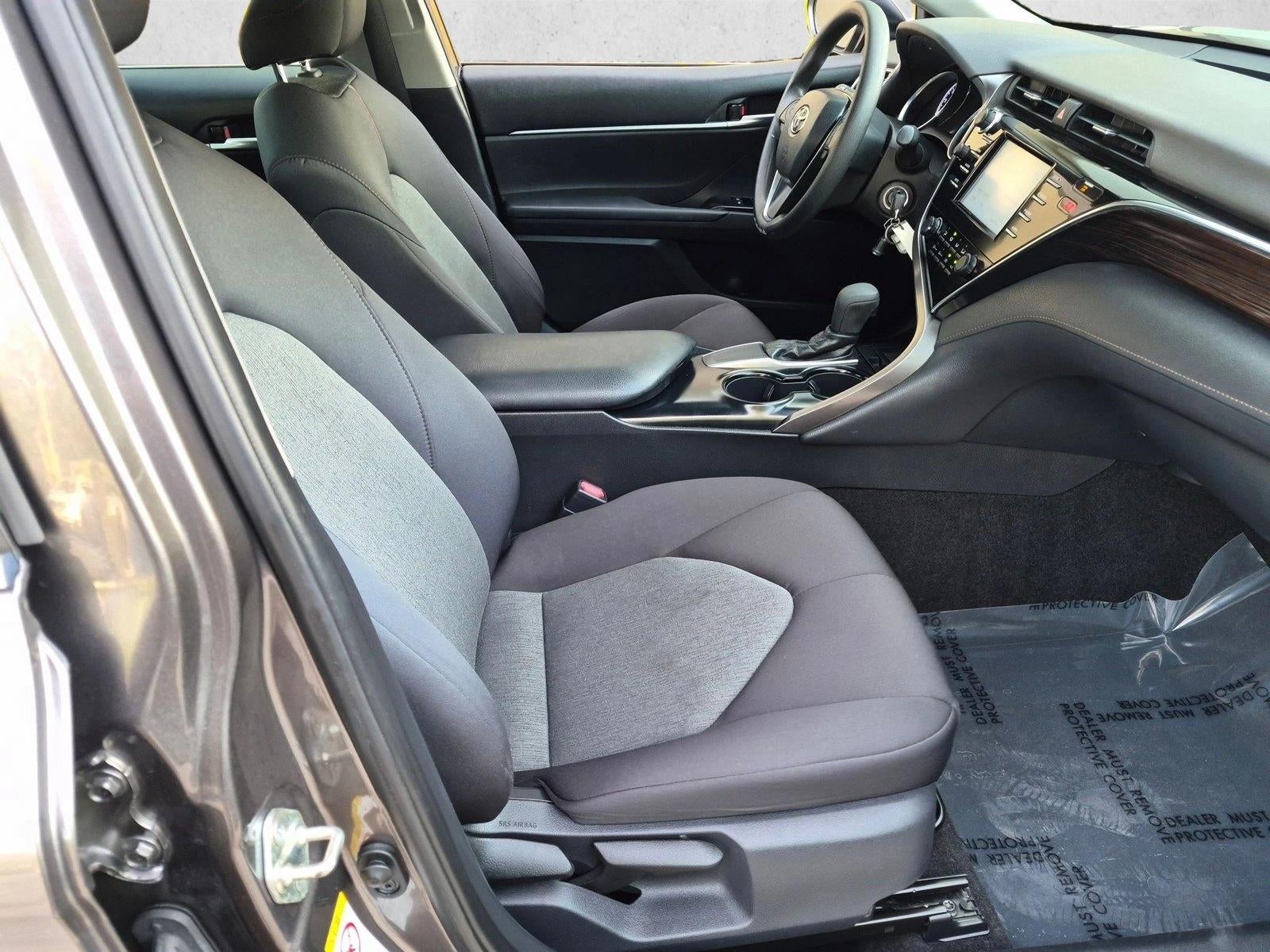 2018 Toyota Camry LE Auto (SE)