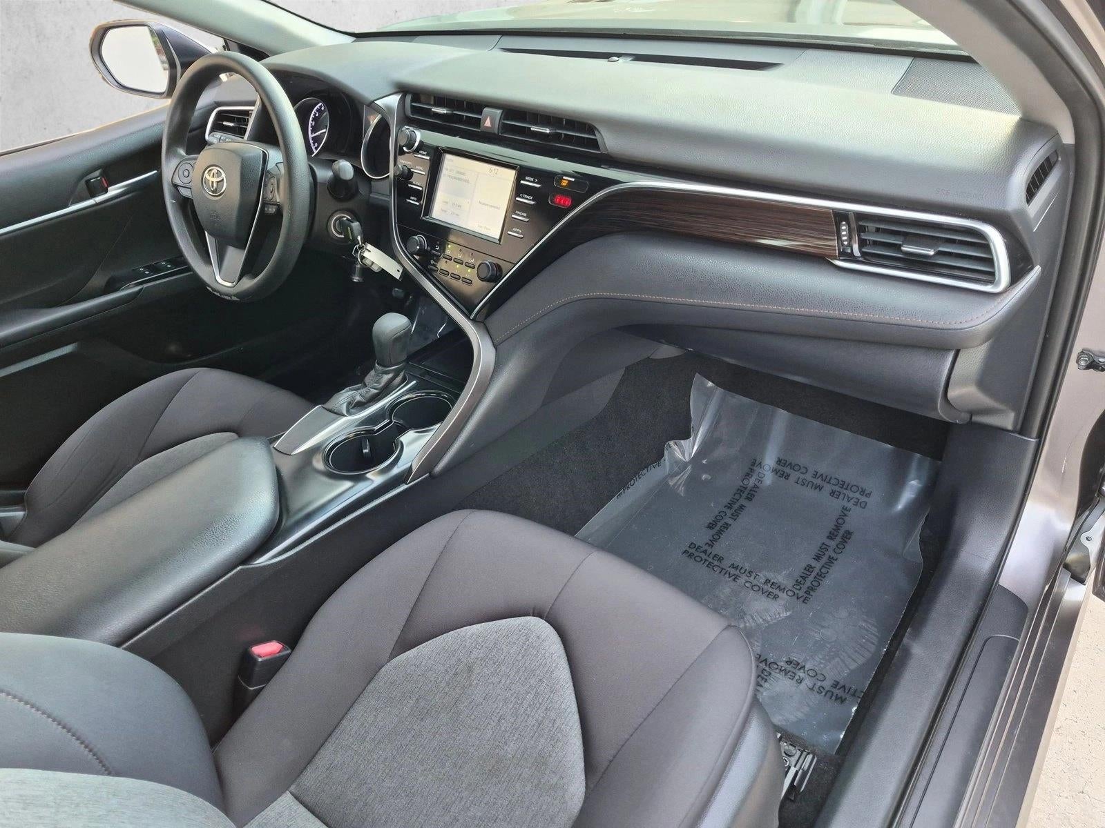 2018 Toyota Camry LE Auto (SE)