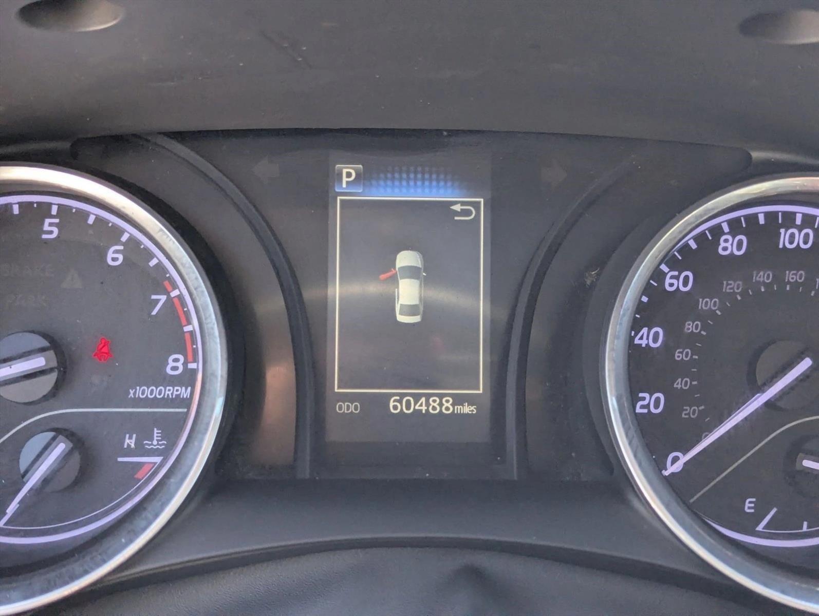 2019 Toyota Camry SE Auto (SE)