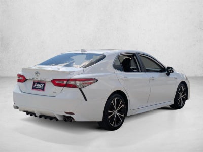 2019 Toyota Camry SE Auto (SE)