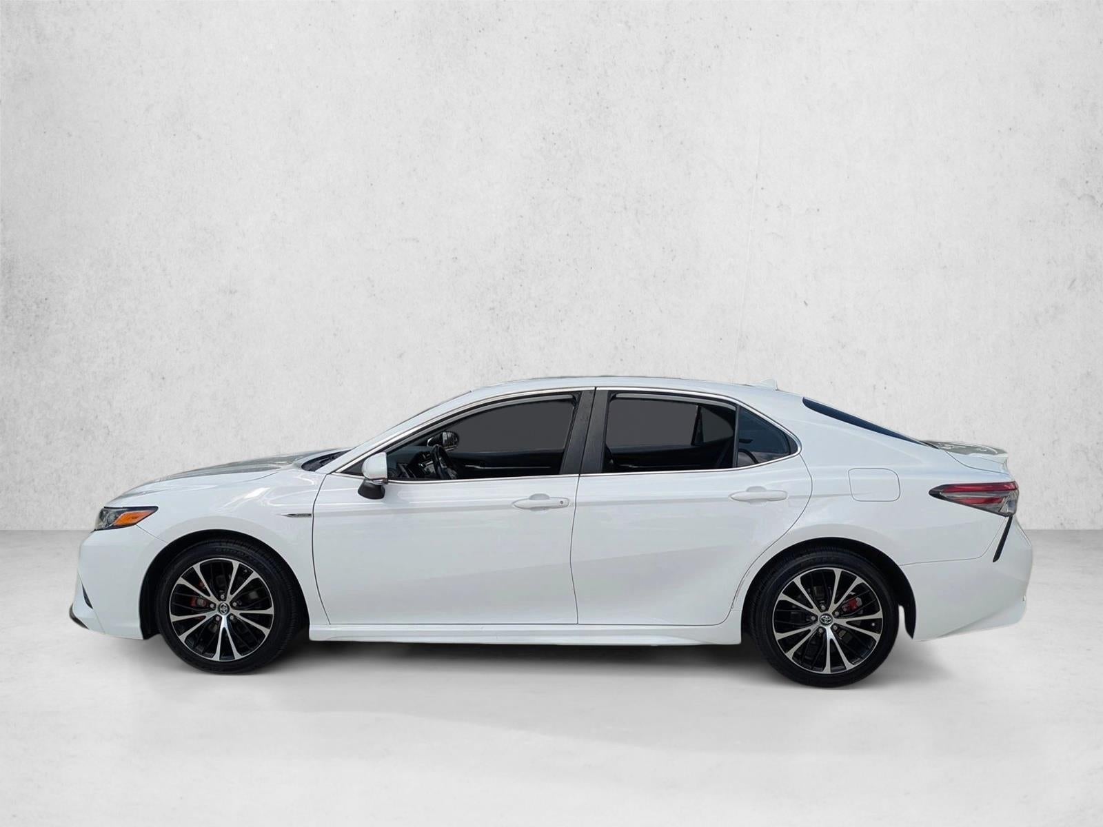 2019 Toyota Camry SE Auto (SE)