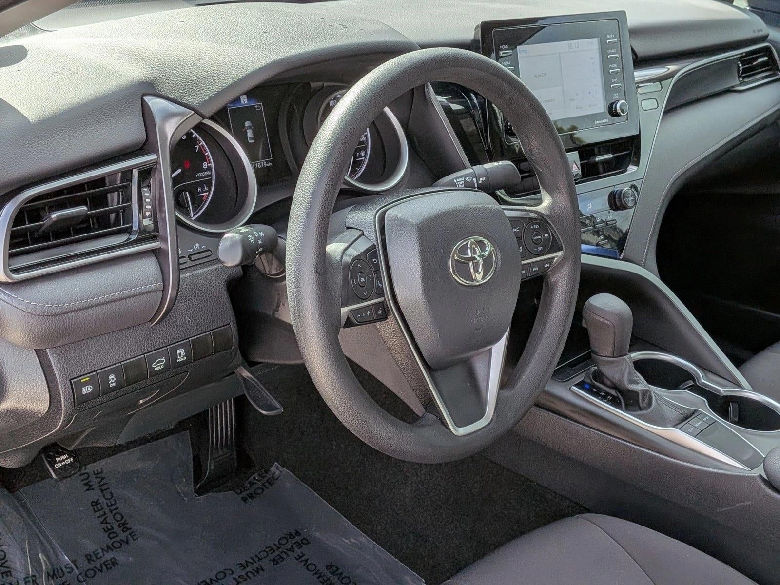 2023 Toyota Camry LE Auto (SE)