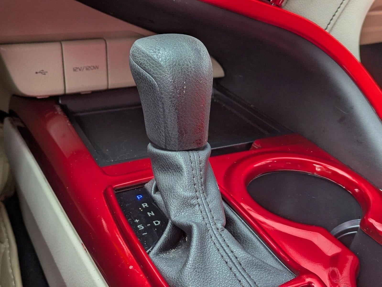 2023 Toyota Camry LE Auto (SE)