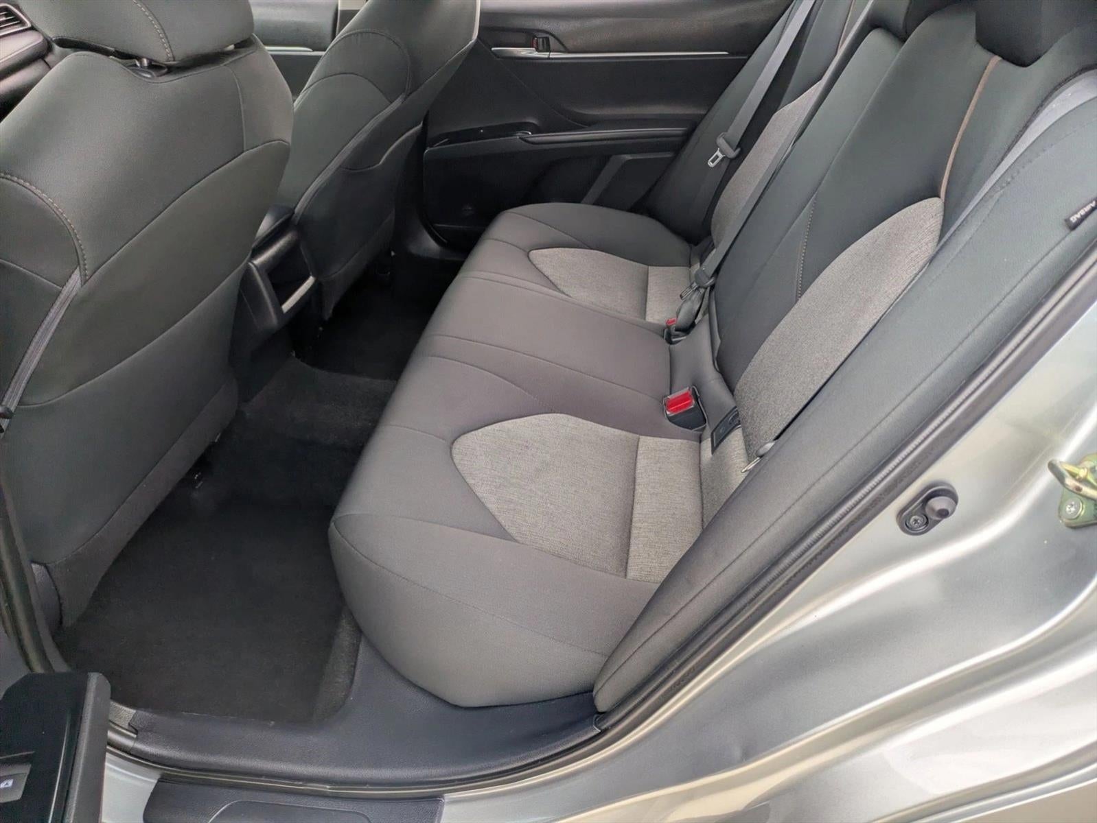 2020 Toyota Camry LE Auto (SE)