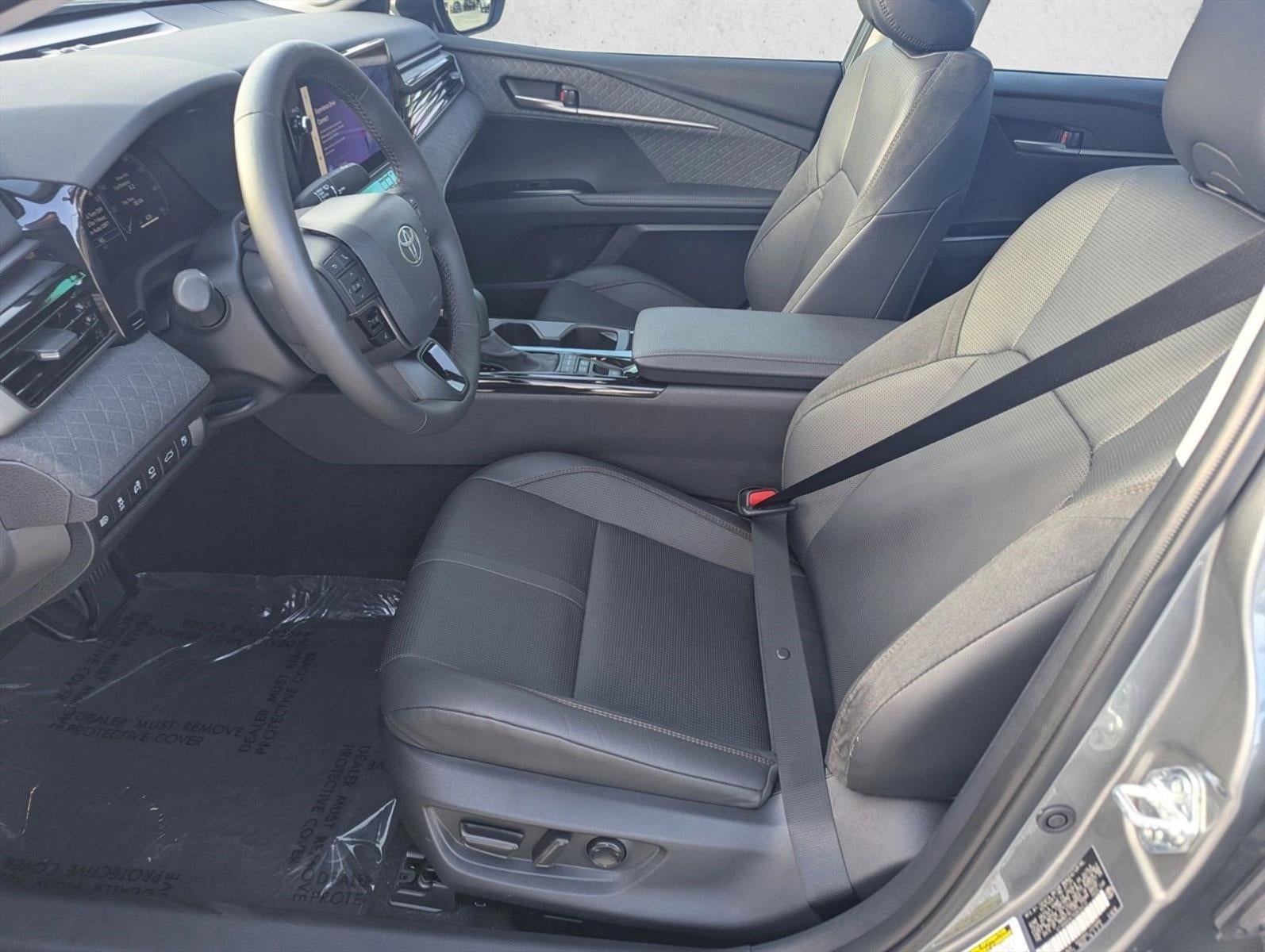 2025 Toyota Camry XLE (SE)