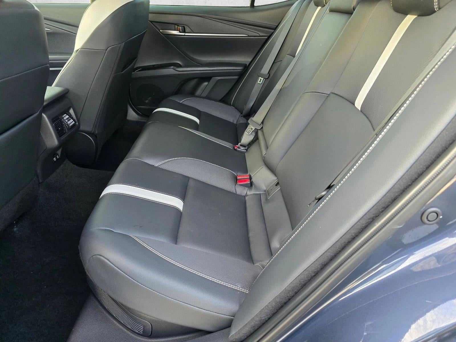 2026 Toyota Camry SE (SE)